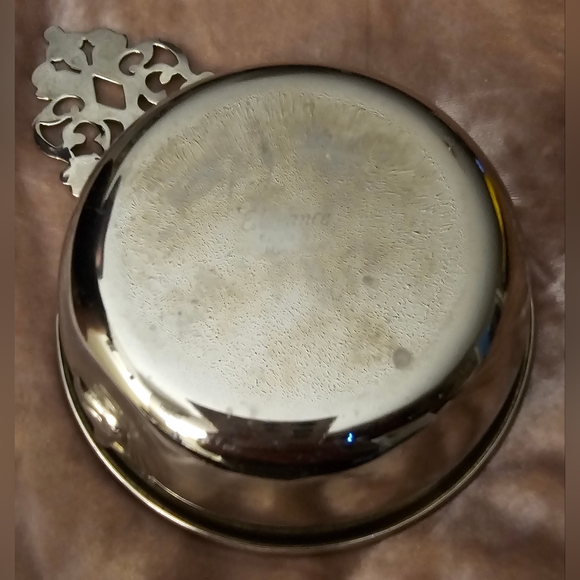 VINTAGE Elegance Silver Porringer Bowl w/Raised Duck - Picture 7 of 8